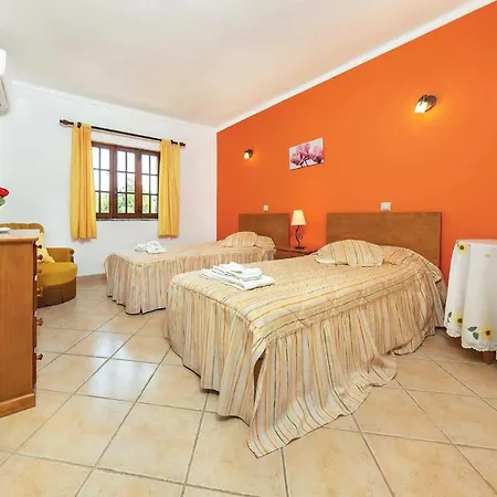 Sleeps 6 Air Con Wifi Villa Terras Novas