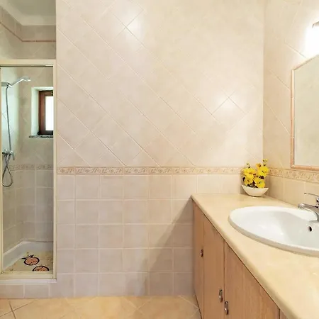 Sleeps 6 Air Con Wifi * Terras Novas